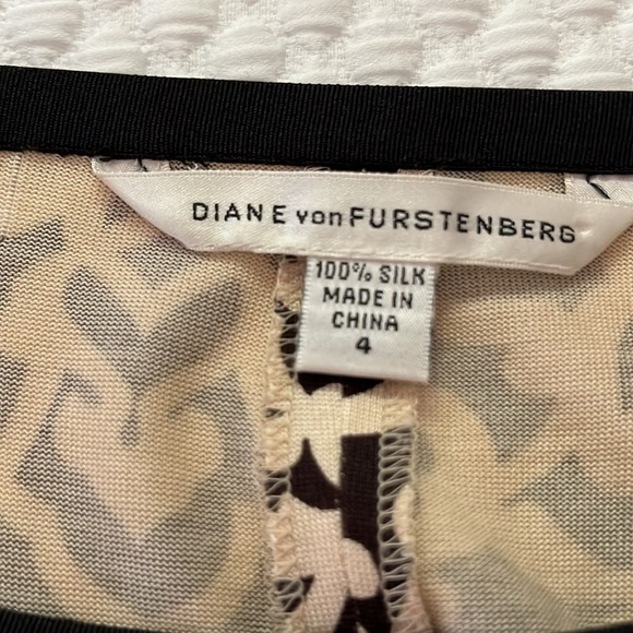 DVF skirt - Picture 2 of 4